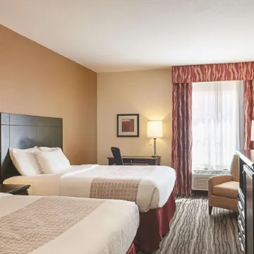 La Quinta Inn & Suites by Wyndham Slidell North Shore