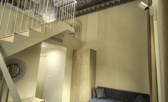 2. Hotel Pa..