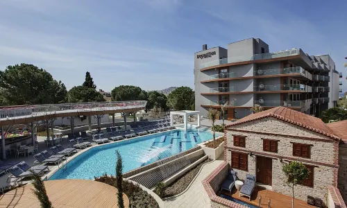 DoubleTree by Hilton Kusadasi