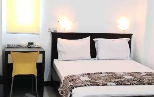 Hotel Elresas Hotels in Deket