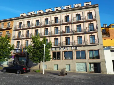 Hotel ELE Acueducto Hotel in zona IE University
