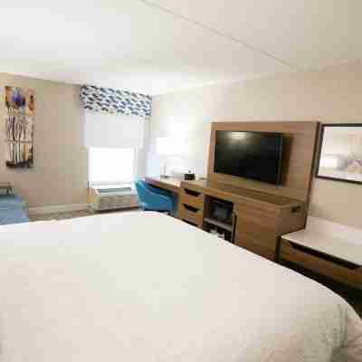 Hampton Inn Clarks Summit/Scranton Rooms