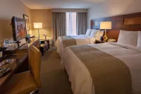 DoubleTree by Hilton Hotel Pittsburgh - Green Tree Hotels in Green Tree