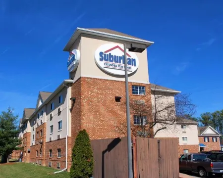 Studio 6 Richmond, VA - I-64 West