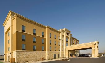 3. Hampton ..