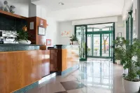 Hotel Emilia - 3-Star