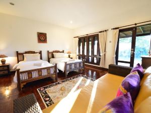 Baan Nam Ping Riverside Homestay