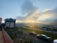Haituoshan Valley Swiss Garden Town Homestay - Mountain view