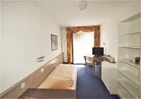 Hotel Alena - Kontaktlos Check-IN Ξενοδοχεία στην πόλη Neuhausen auf den Fildern