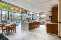 Rodeway Inn Hotels in Grandville