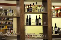 Tehran Boutique Hotel - bar