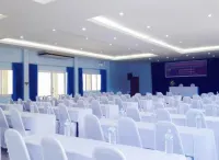 Sea Mountain Khanom Hotel - 3-Star