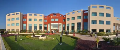 Bravura Gold Resort Các khách sạn ở Meerut