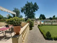 Le Manoir Saint Jean فنادق في Moissac