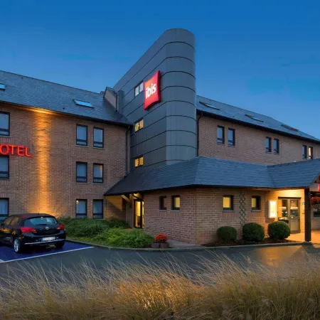 Ibis Brussels Waterloo Отели рядом со станцией Waterloo Station