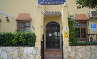 Hostal Moscatel