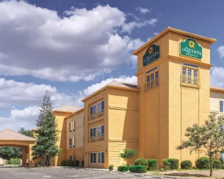 La Quinta Inn & Suites by Wyndham Bakersfield North Hotels in Bakersfield