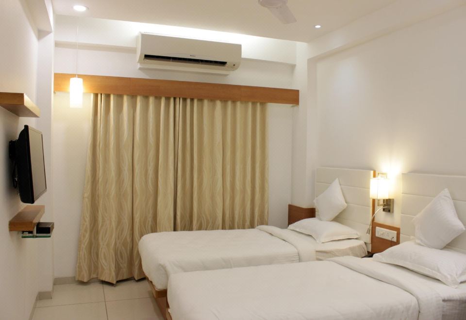 Hotel Ashray Inn