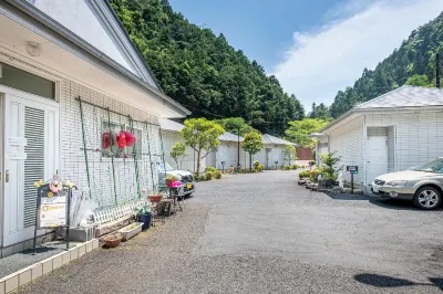 Hotel Takao Asile Hotels in der Nähe von Takao Plum Tree Road