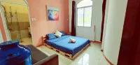 Gem Villa 67, 15-room villa with pool