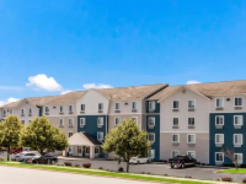 Extended Stay America Select Suites - Ocala Hotels near Publix Super Market at Forty East Shopping Center