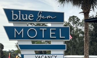 BlueGem Motel