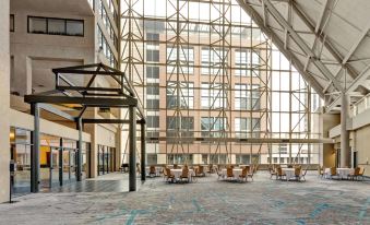 DoubleTree by Hilton St Paul Downtown