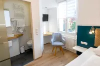 Hotel Garni Viktoria - parking
