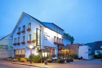 Logis Hotel-Restaurant de La Poste Các khách sạn ở Raon-les-Leau