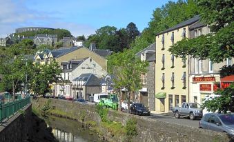 The Ranald Hotel