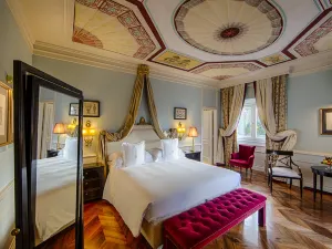 Villa Cora