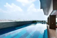 Best Western Plus Wanda Grand Hotel - Rooftop Pools