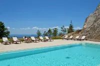 Pousada da Serra da Estrela – Historic Hotel - Pools
