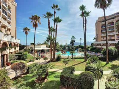 Apartment with Sea View #Cannes Boccacabana Beach, Seafront, in Résid Pierre&Vacances 3 Stars Photo