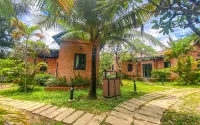 Longhai Channel Beach Resort Hoteles en TT. Long Hải