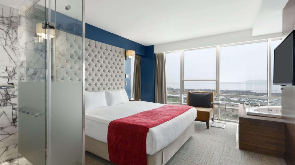 Ramada Encore by Wyndham Izmir