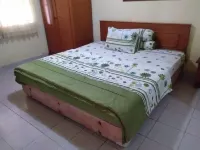 Kondominium Pantai Carita Selatan 카리타 호텔