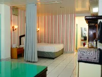 Hotel Martani Hotel dekat Pantai Tj. Pendam