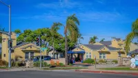 Coronado Inn - piscina