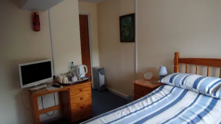 Copper Beeches Accommodation Отели в г. Рогейт