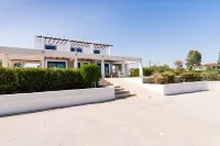 The "Perfect Beach House" Villa - Villaer