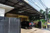 Trision Kostel Near Undip - Universitas Diponegoro