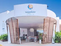 Suites at Sapphire Ocean Club Hotel di 