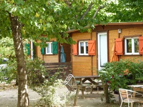 樂斯格斯露營地