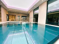Vislow Resort - Pools