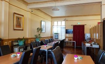 Hotel Restaurant la Sirene - Housity