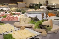 Four Points Flex by Sheraton Parma - breakfast