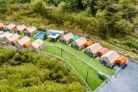 Qingdao is Exciting Dog Glamping