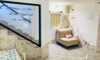 26 Suite Home