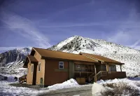 Convict Lake Resort Hotel di Mammoth Lakes